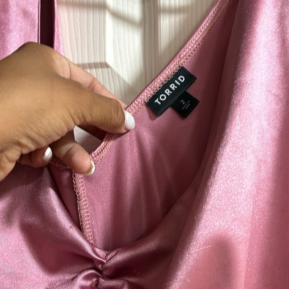 TORRID ( size 2 ) 2xl satin dress - Picture 3 of 5
